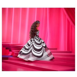 Barbie 65. Yıl Safir Yıldönümü Bebek - 4