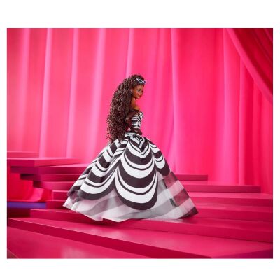Barbie 65. Yıl Safir Yıldönümü Bebek - 4