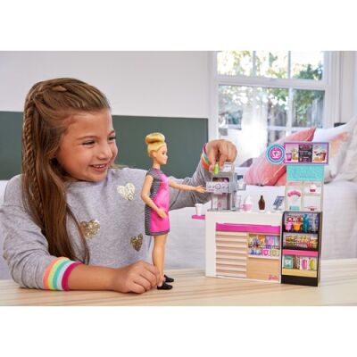 Barbie'nin Kahve Dükkanı Oyun Seti - 2