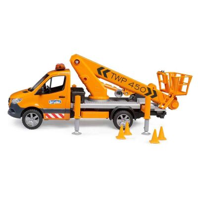 Bruder Mercedes Benz Sprinter Sepetli Vinç - 1
