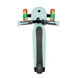 Globber One K E-Motion 4 Plus Işıklı Elektrikli Scooter Mint Yeşili - 5