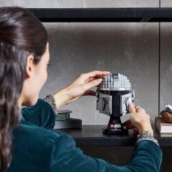 Lego Star Wars Mandalorian Helmet - 5