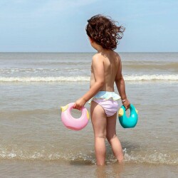 Quut Çift Taraflı Çocuk Sulama Kabı Cana Small Banana Pink - 4