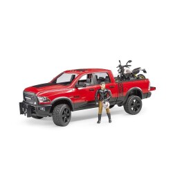 Ram 2500 Pickup, Ducati Motorsiklet ve Sürücüsü - 2