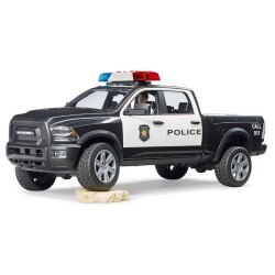 Ram 2500 Polis Aracı ve Memur - 3